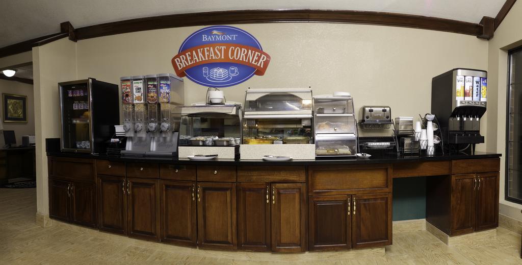 Quality Inn & Suites Columbia I-70 Екстериор снимка