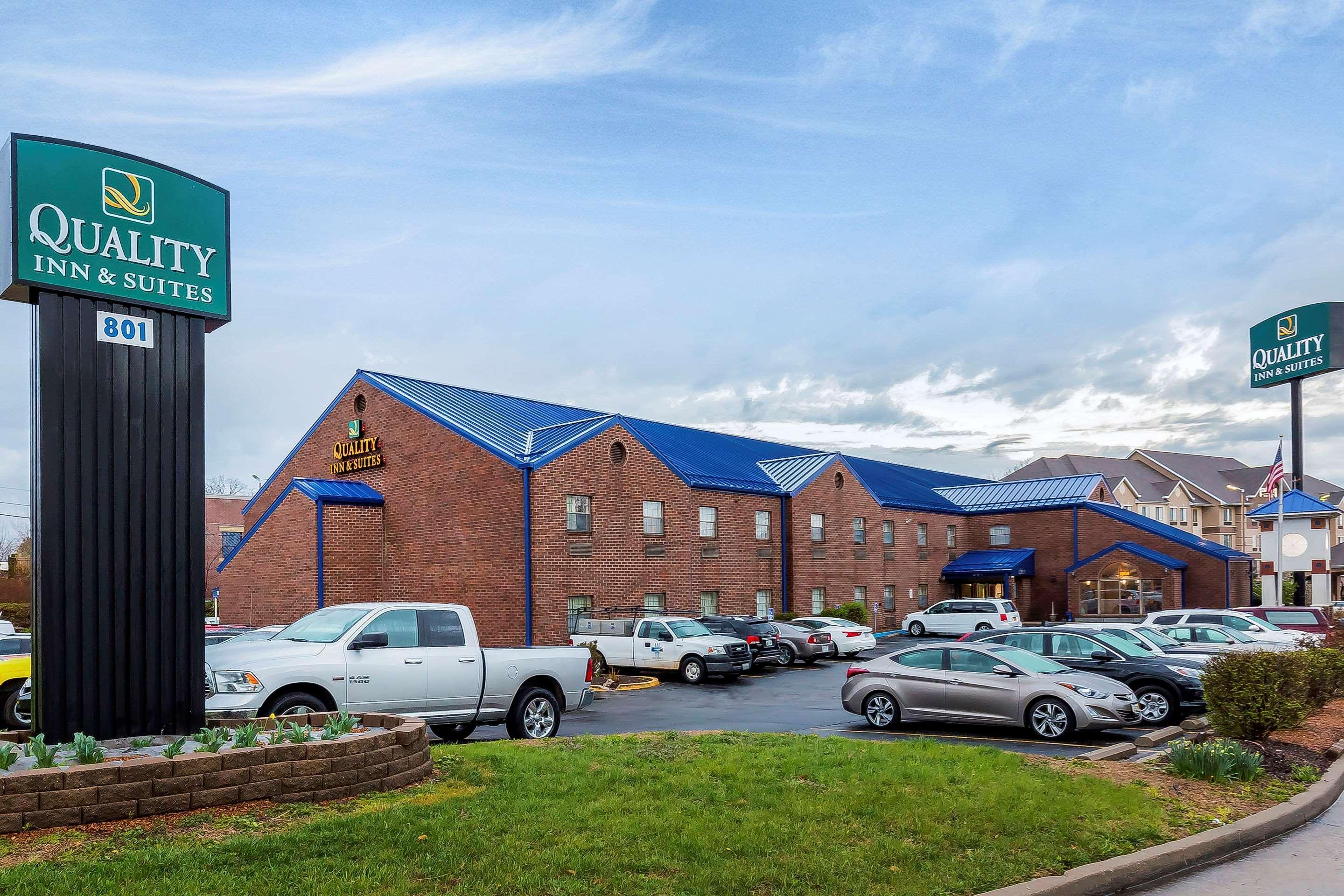 Quality Inn & Suites Columbia I-70 Екстериор снимка