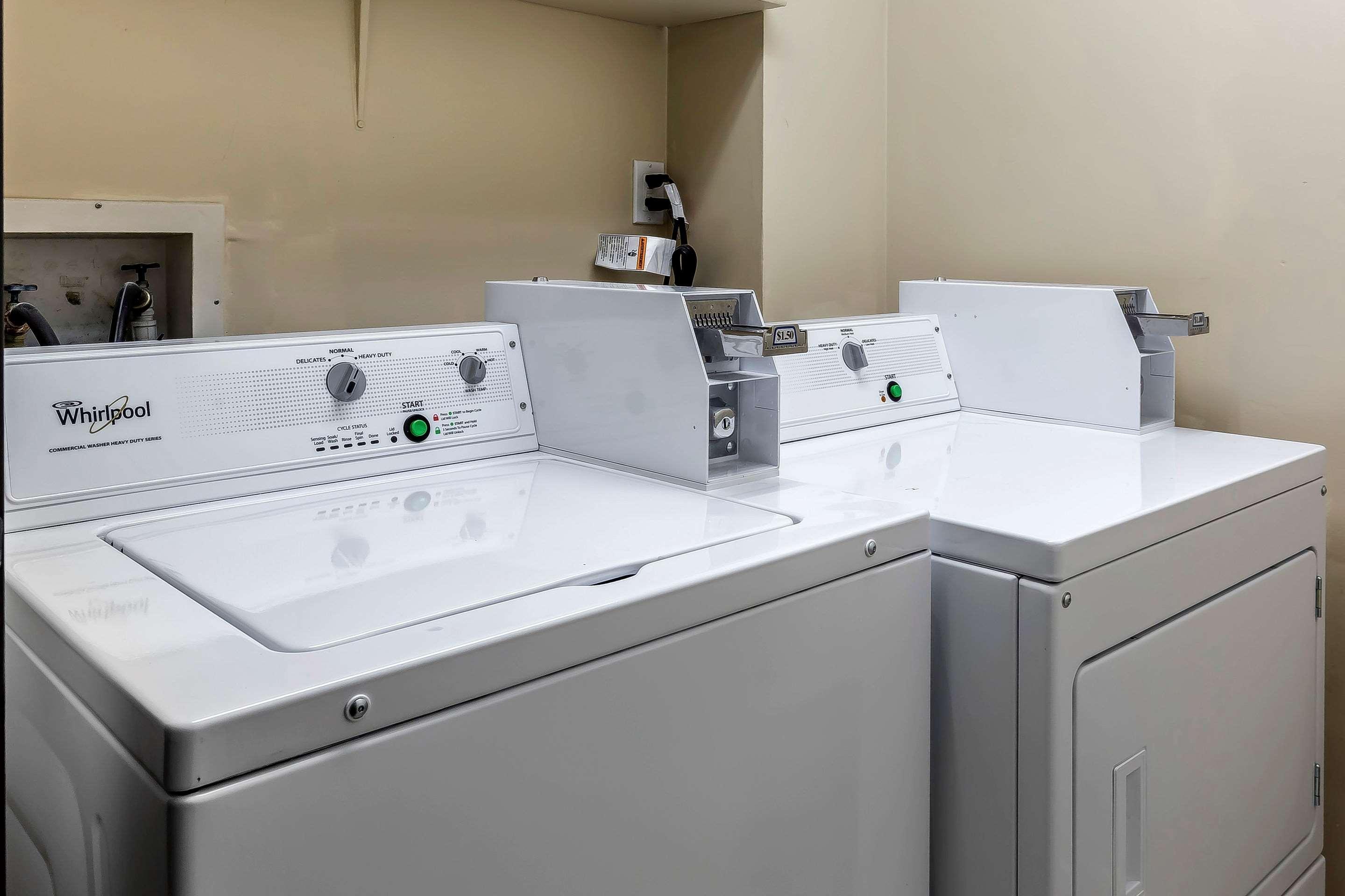 Quality Inn & Suites Columbia I-70 Екстериор снимка