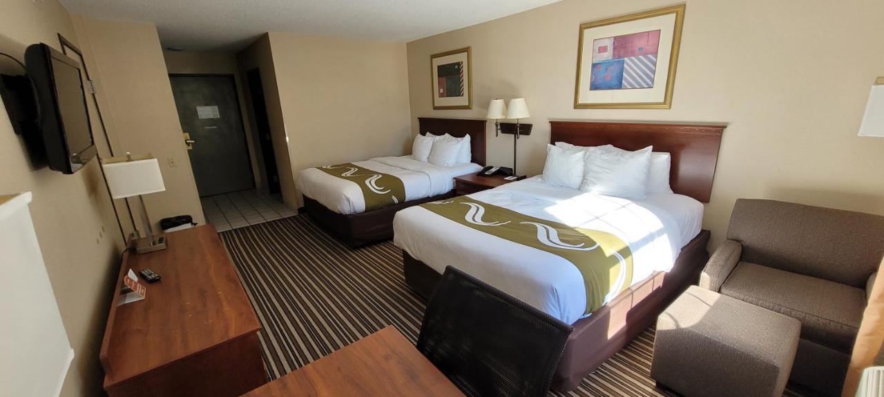 Quality Inn & Suites Columbia I-70 Екстериор снимка