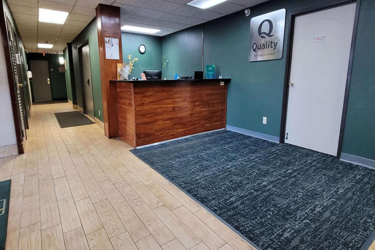 Quality Inn & Suites Columbia I-70 Екстериор снимка